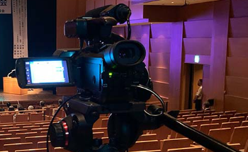 中津市　会場でライブ配信